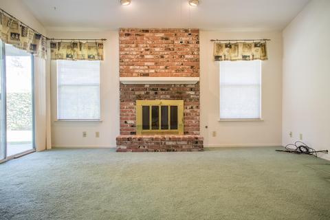 209 Windsor Ct, Exeter, CA 93221 photo 9