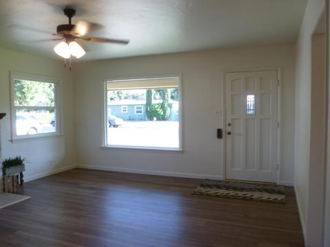 3020 E College Ave, Visalia, CA 93292 photo 12