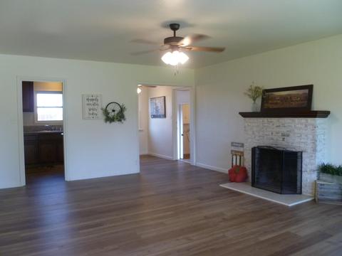 3020 E College Ave, Visalia, CA 93292 photo 8
