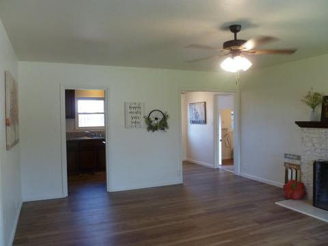 3020 E College Ave, Visalia, CA 93292 photo 11