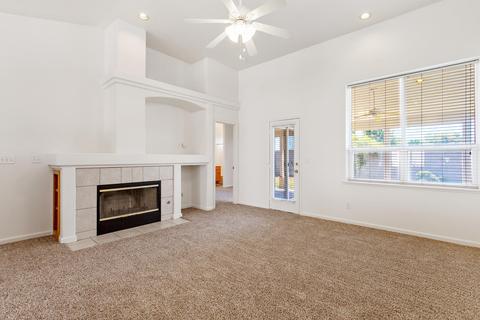1613 Victor Ave, Visalia, CA 93292 photo 11