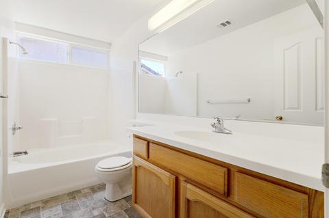 1613 Victor Ave, Visalia, CA 93292 photo 21