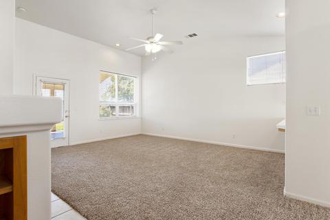 1613 Victor Ave, Visalia, CA 93292 photo 8