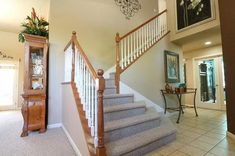 3411 E Howard Ct, Visalia, CA 93292 photo 8