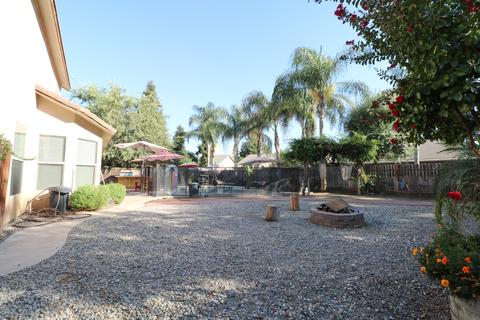 3411 E Howard Ct, Visalia, CA 93292 photo 32