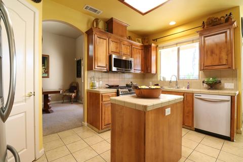 3411 E Howard Ct, Visalia, CA 93292 photo 11