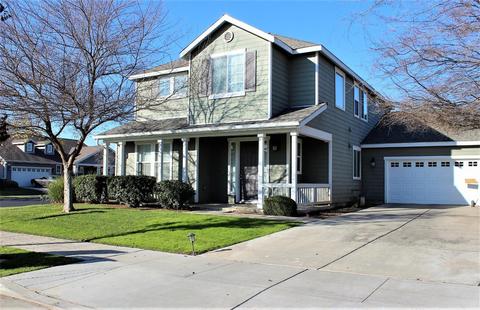 370 E Abbott Ave, Reedley, CA 93654 photo 1