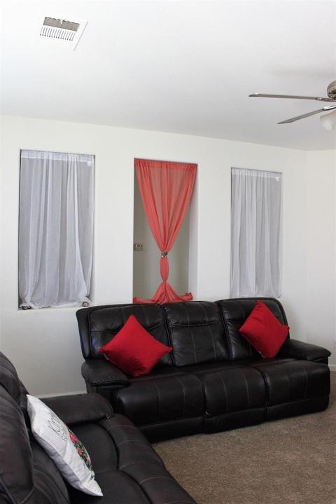 370 E Abbott Ave, Reedley, CA 93654 photo 15