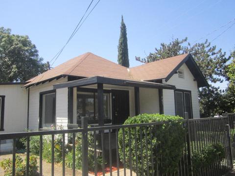 401 E Race Ave, Visalia, CA 93291 photo 3