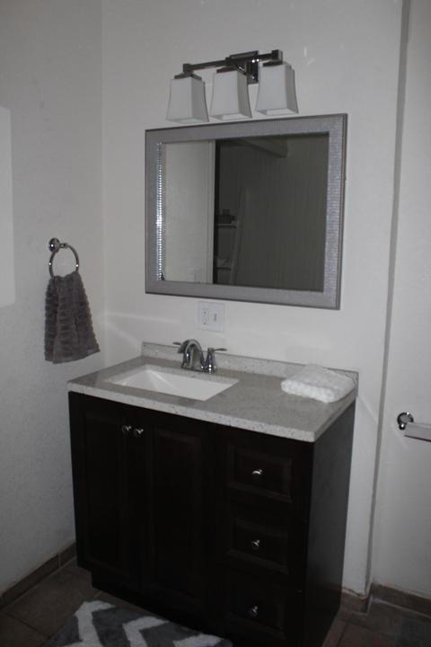 401 E Race Ave, Visalia, CA 93291 photo 17