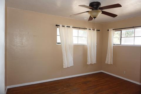 1004 E Kaweah Ave, Visalia, CA 93292 photo 32
