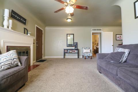 1372 E Sequoia Ave, Tulare, CA 93274 photo 5
