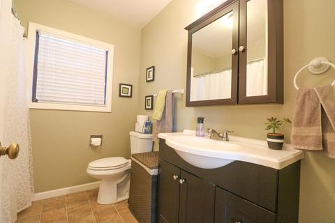 1372 E Sequoia Ave, Tulare, CA 93274 photo 14