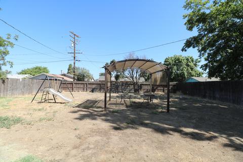 1372 E Sequoia Ave, Tulare, CA 93274 photo 22