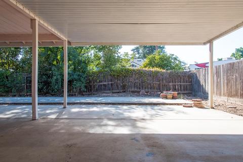2222 E Myrtle Ct, Visalia, CA 93292 photo 40