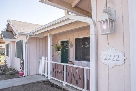 2222 E Myrtle Ct, Visalia, CA 93292 photo 5