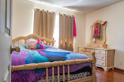 241 E Lynn Ave, Tulare, CA 93274 photo 20