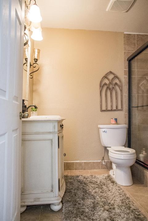 241 E Lynn Ave, Tulare, CA 93274 photo 27