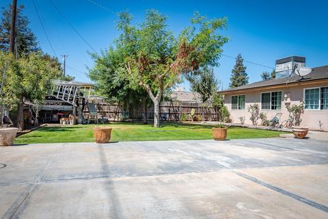 241 E Lynn Ave, Tulare, CA 93274 photo 32