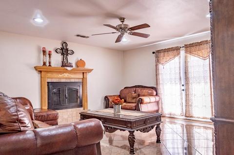 241 E Lynn Ave, Tulare, CA 93274 photo 15