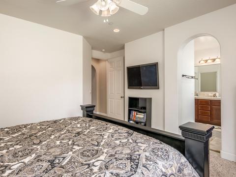 3924 E Harter Ct, Visalia, CA 93292 photo 10