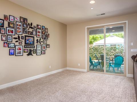 3924 E Harter Ct, Visalia, CA 93292 photo 5