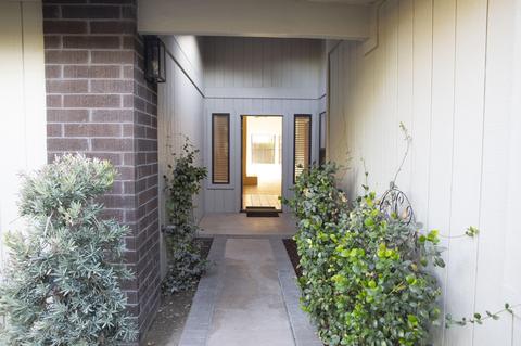 850 N Silvervale Dr, Visalia, CA 93291 photo 3