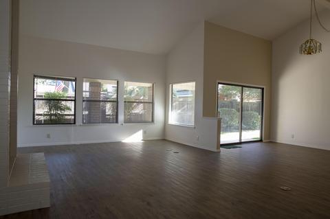 850 N Silvervale Dr, Visalia, CA 93291 photo 7