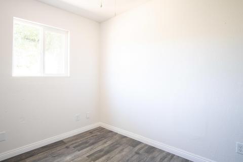 246 N Patsy St, Porterville, CA 93257 photo 11