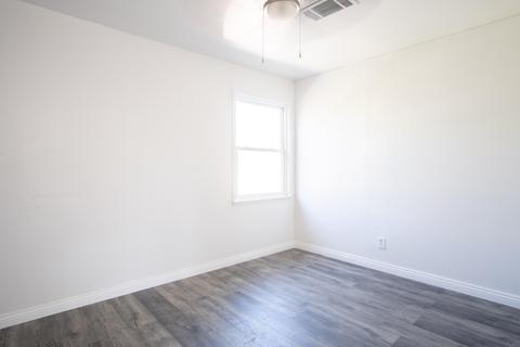 246 N Patsy St, Porterville, CA 93257 photo 9