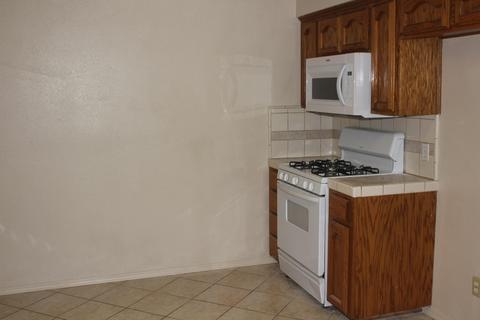 363 S Newman Rd, Tipton, CA 93272 photo 5