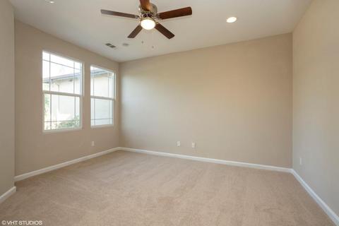 1694 Firestone Dr, Tulare, CA 93274 photo 6