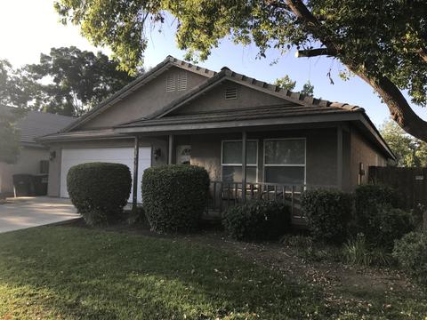 1840 E Harter Ct, Visalia, CA 93292 photo 2