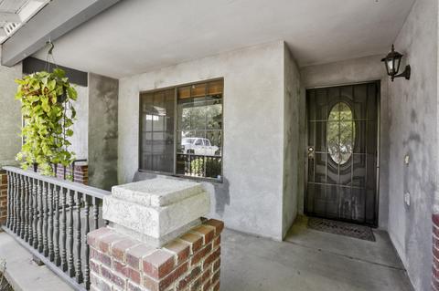 3610 E Acequia Ct, Visalia, CA 93292 photo 5