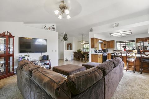 3610 E Acequia Ct, Visalia, CA 93292 photo 9