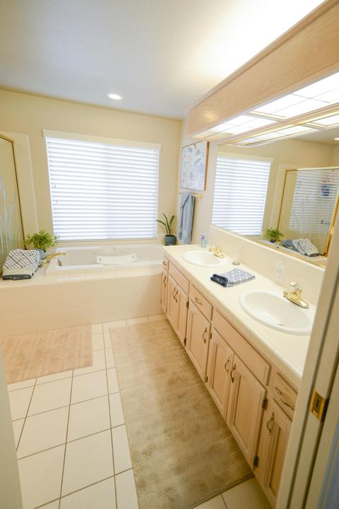 3948 W Hemlock Ct, Visalia, CA 93277 photo 30