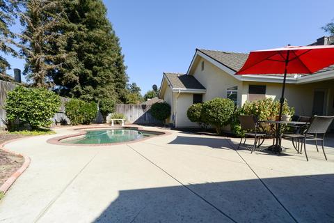 3948 W Hemlock Ct, Visalia, CA 93277 photo 34