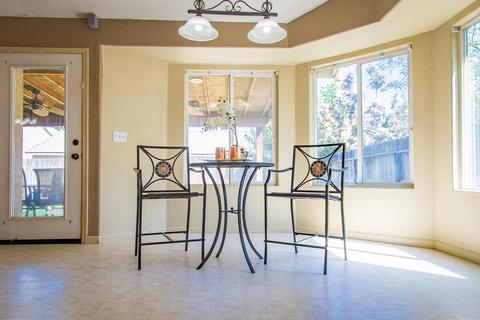 2420 E Center Ct, Visalia, CA 93292 photo 13