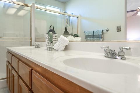2420 E Center Ct, Visalia, CA 93292 photo 29