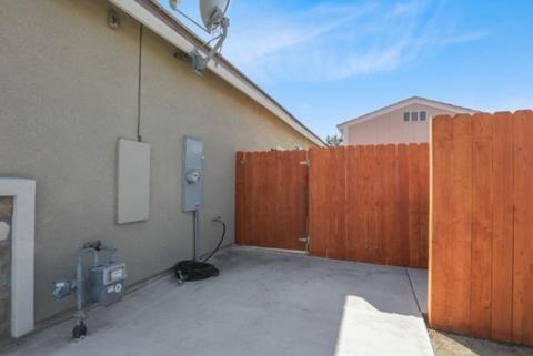 1803 Silvervale St, Visalia, CA 93291 photo 25