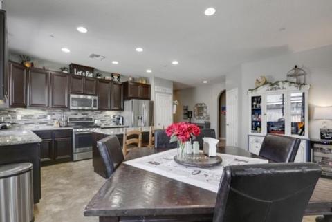 1803 Silvervale St, Visalia, CA 93291 photo 26