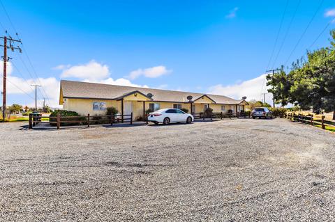 120 E Lindmore St, Lindsay, CA 93247 photo 7