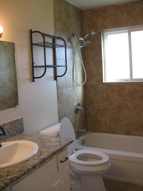 1517 Ashland Dr, Lemoore, CA 93245 photo 18