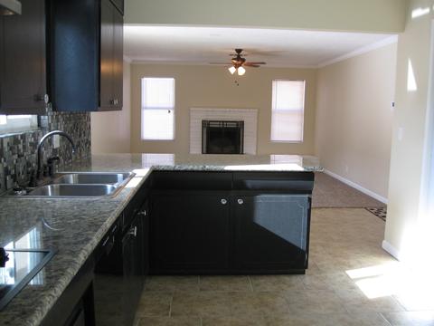 1517 Ashland Dr, Lemoore, CA 93245 photo 10