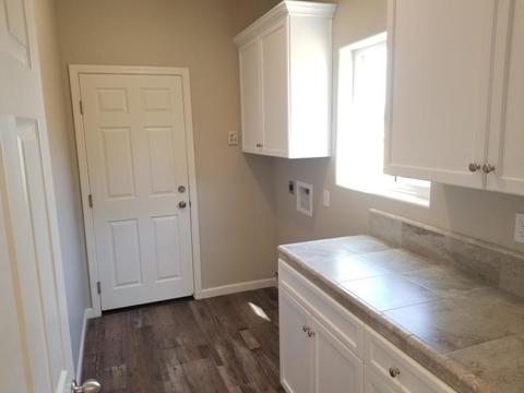 32037 Mountain View Rd, Visalia, CA 93291 photo 4