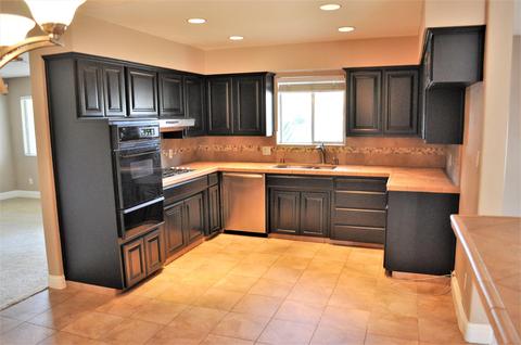 447 E Sandra Ave, Tulare, CA 93274 photo 11