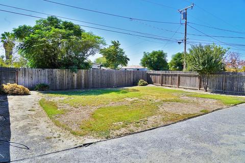 319 E 2nd St, Hanford, CA 93230 photo 38