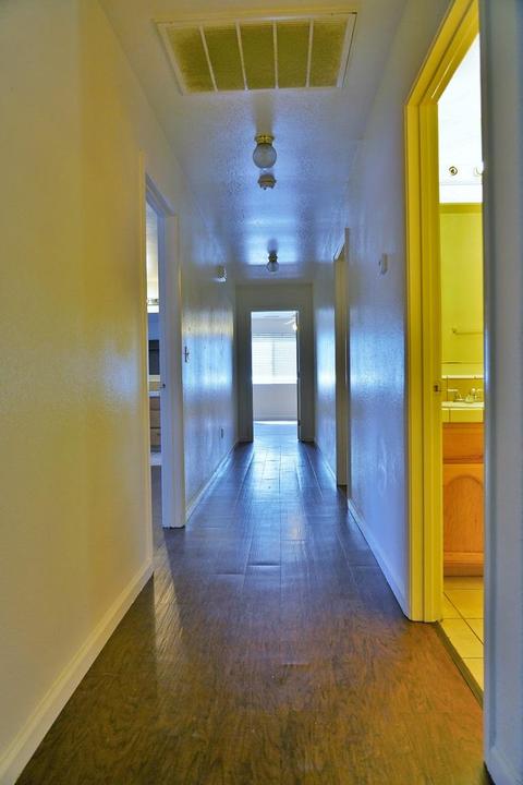 319 E 2nd St, Hanford, CA 93230 photo 14