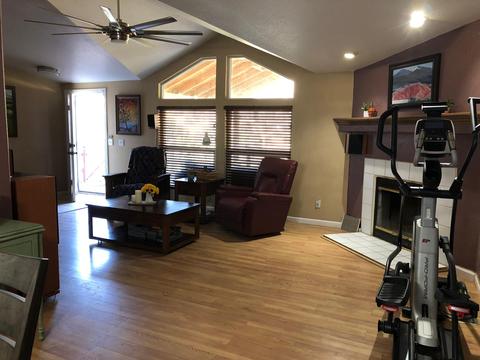 38361 Roundtree Ln, Squaw Valley, CA 93675 photo 4
