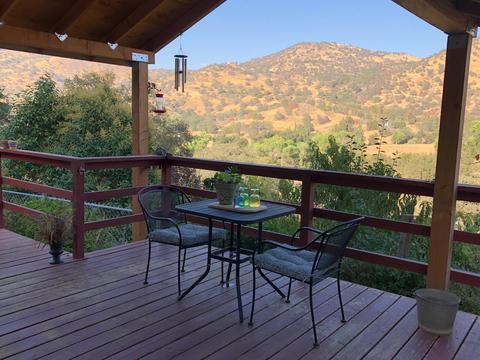 38361 Roundtree Ln, Squaw Valley, CA 93675 photo 2